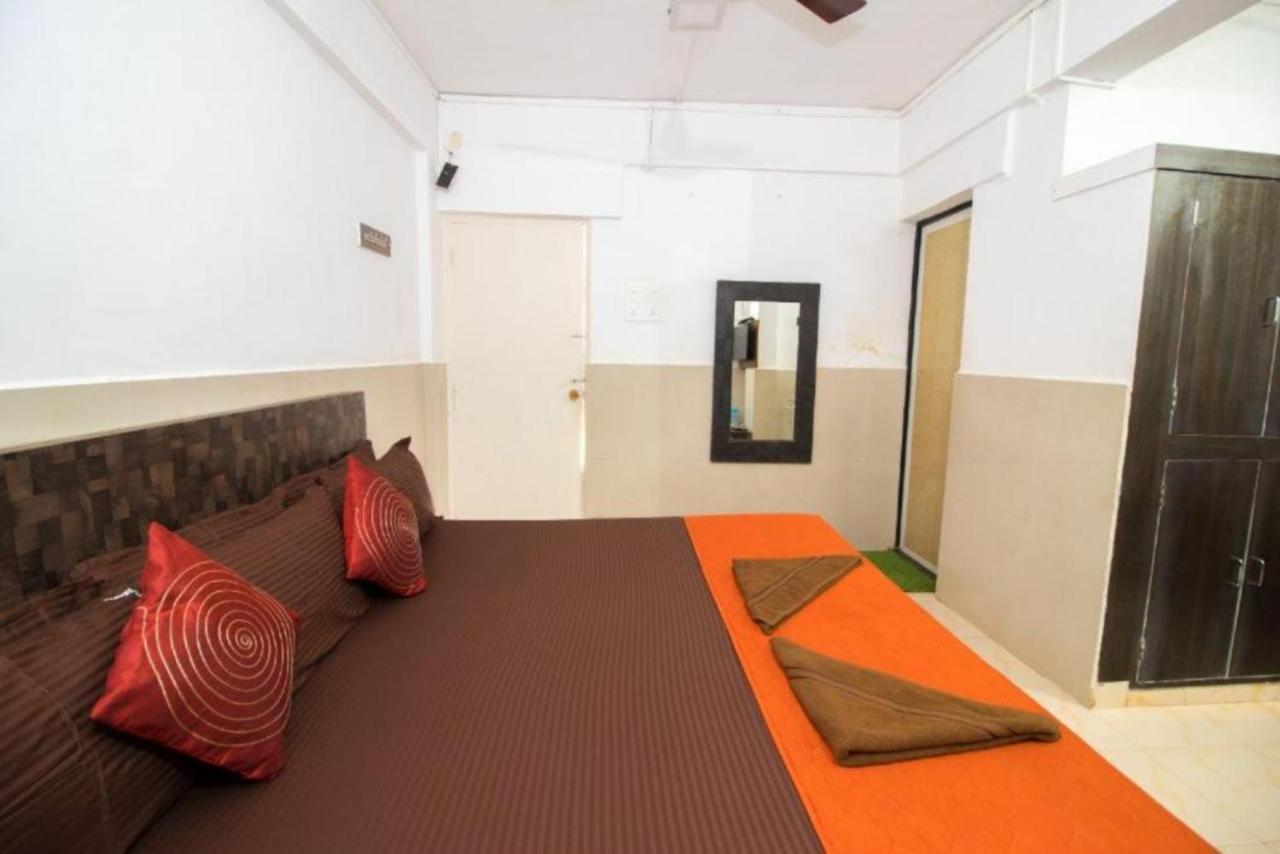 Grg Traveller Hotel Panaji Bagian luar foto