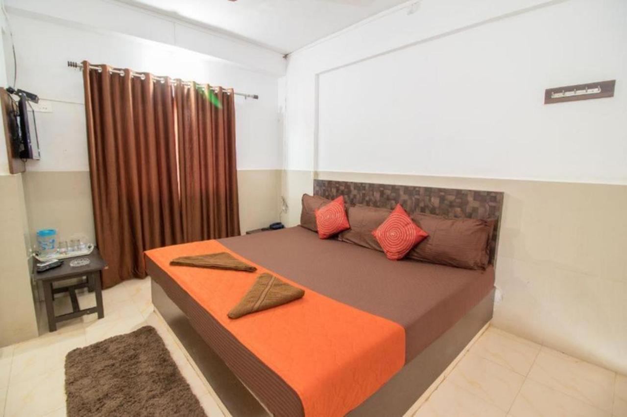 Grg Traveller Hotel Panaji Bagian luar foto
