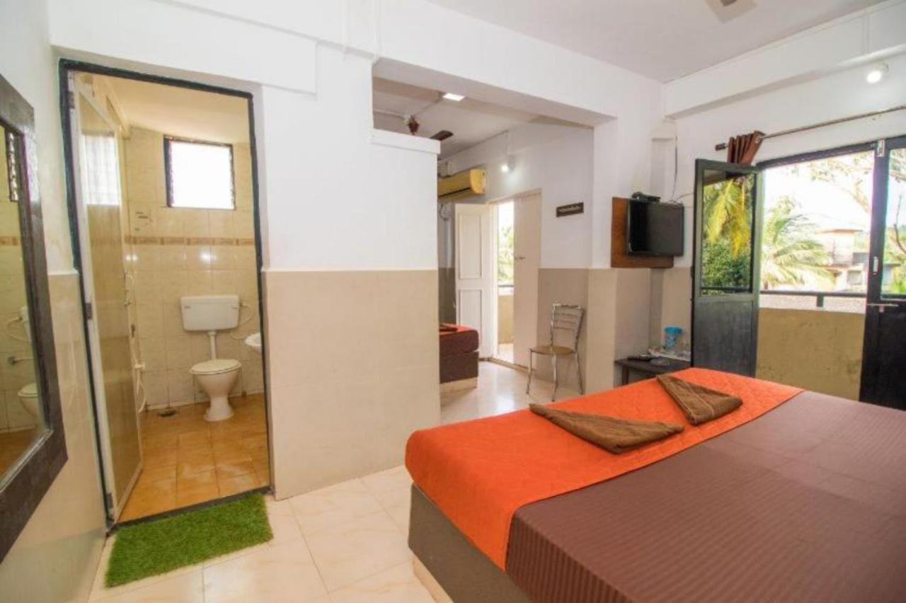 Grg Traveller Hotel Panaji Bagian luar foto