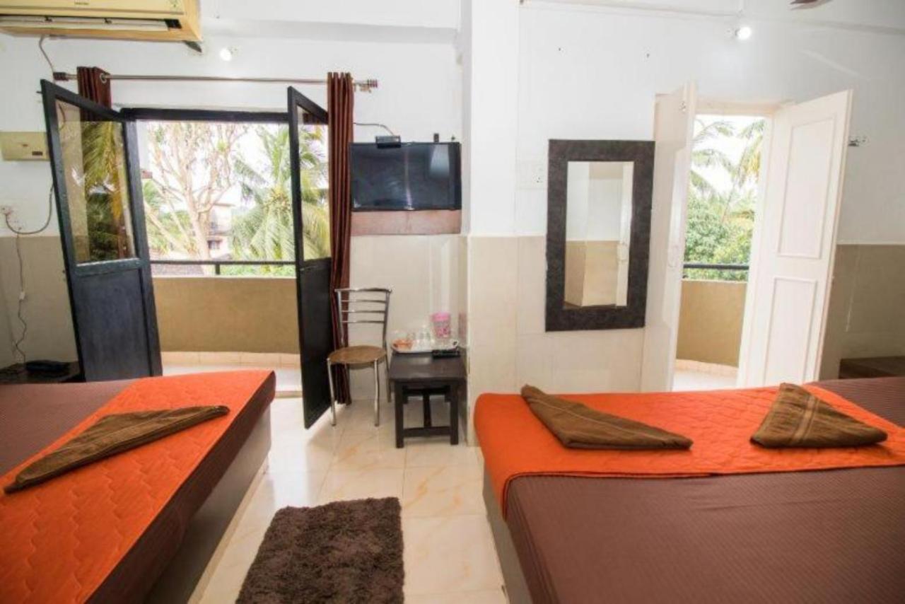 Grg Traveller Hotel Panaji Bagian luar foto